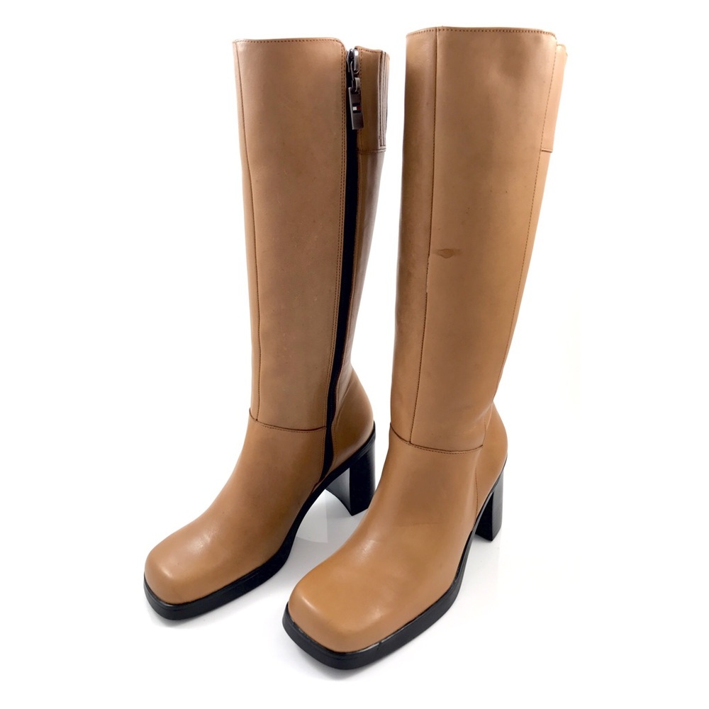 ❌SOLD❌ 90’s TOMMY HILFIGER tall tan leather boots - Picture 4 of 8